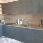 In A Residential Building In The Center Of Pag Apartamento