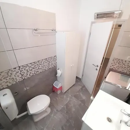 In A Residential Building In The Center Of Pag Apartment *